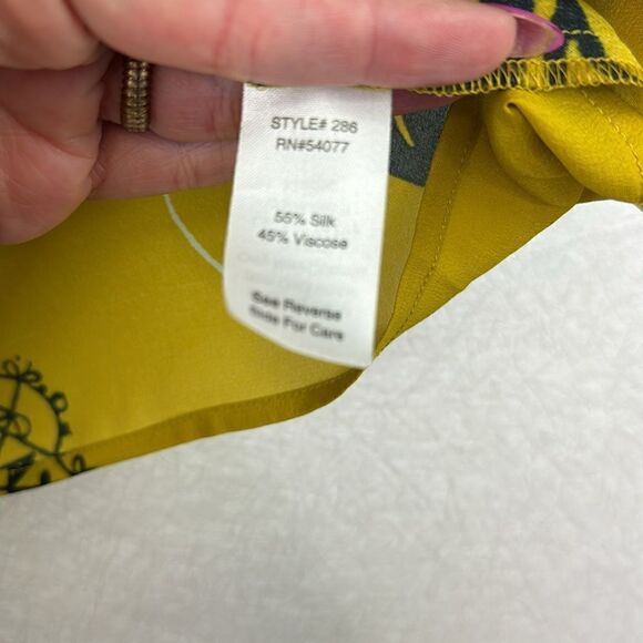 CAbi Bali Yellow Floral Silk Blend Racerback Tank S - Picture 4 of 5